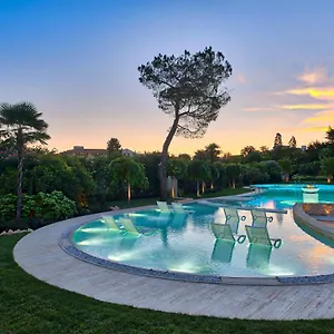 https://hotel-esplanade-tergesteo.hotelinveneto.com
