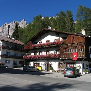https://hotel-al-larin.hotelinveneto.com