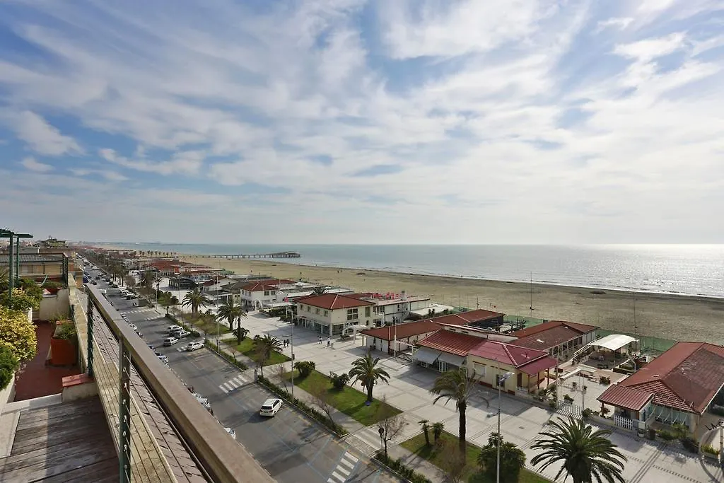 ***  Hotel Piccadilly Lido di Camaiore Italy